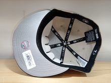 Cargar imagen en el visor de la galería, YANKEES NY CAMO CROWN 5950
