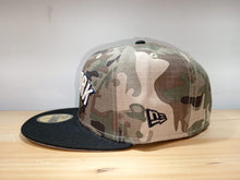 Cargar imagen en el visor de la galería, YANKEES NY CAMO CROWN 5950
