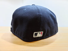 Cargar imagen en el visor de la galería, RED SOX BOSTON POLAR LIGHTS MLB 5950
