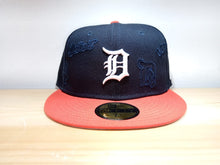 Cargar imagen en el visor de la galería, MLB TIGERS DETROIT MULTI LOGO CROWN 5950
