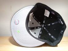 Cargar imagen en el visor de la galería, RED SOX BOSTON TRIPLE BLACK MLB 5950
