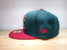 Cargar imagen en el visor de la galería, Milb BISONS GREEN/RED 5950
