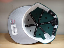 Cargar imagen en el visor de la galería, NY YANKEES PINE BLACK MLB 5950
