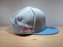 Cargar imagen en el visor de la galería, Gorra 9Fifty Snapback Tomahawks Logo Corduroy
