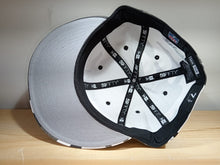 Cargar imagen en el visor de la galería, 5950 RAIDERS LAS VEGAS CAMO

