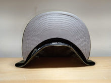 Cargar imagen en el visor de la galería, Supreme Box Logo Mesh Back New Era Olive
