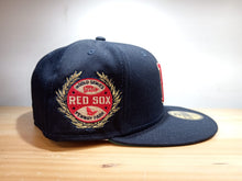 Cargar imagen en el visor de la galería, Red Sox Boston Laurel Sidepatch 5950
