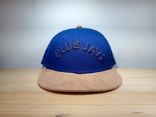Cargar imagen en el visor de la galería, Toronto Blue Jays MLB Suede Visor 5950
