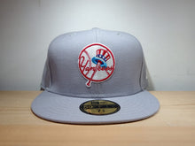 Cargar imagen en el visor de la galería, Gorra YANKEES MLB COOP WOOL
