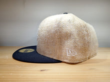 Cargar imagen en el visor de la galería, Harris Tweed X MLB Atlanta Braves 5950

