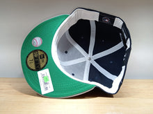 Cargar imagen en el visor de la galería, New York Yankees MLB On Deck 5950
