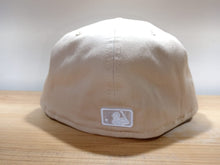 Cargar imagen en el visor de la galería, New York Yankees MLB Beige
