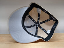 Cargar imagen en el visor de la galería, New York Yankees MLB Beige
