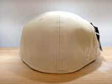 Cargar imagen en el visor de la galería, New Era Cap Script 59FIFTY
