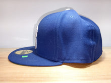 Cargar imagen en el visor de la galería, Brooklyn Dodgers MLB Logo Custom con cristal swarovsky
