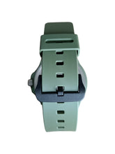 Cargar imagen en el visor de la galería, Casio Reloj Analógico MRW-210H-3AV Green/ bisel Black
