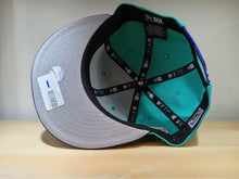 Cargar imagen en el visor de la galería, Snapback D-Backs Arizona Metalic Logo
