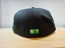 Cargar imagen en el visor de la galería, 59Fifty New York Metallic Green Pop
