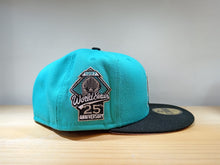 Cargar imagen en el visor de la galería, 59Fifty Florida Marlins Coockies &amp; Cream
