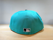 Cargar imagen en el visor de la galería, 59Fifty Florida Marlins Coockies &amp; Cream
