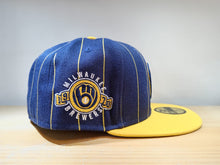 Cargar imagen en el visor de la galería, 59Fifty Milwaukee Brewers MLB Throwback  Pinstripe
