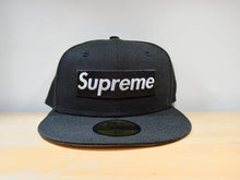 Cargar imagen en el visor de la galería, 59Fifty Supreme x New Era x Sharpie Black
