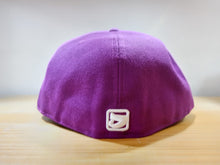 Cargar imagen en el visor de la galería, 59Fifty Dionic OctoSlugger Purple
