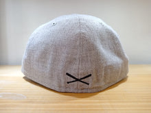 Cargar imagen en el visor de la galería, 59Fifty St. Pauli JustFitteds Exclusive New Era  Cap Grey
