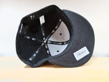 Cargar imagen en el visor de la galería, 59Fifty St. Pauli JustFitteds Exclusive New Era Cap glow
