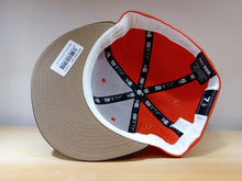 Cargar imagen en el visor de la galería, 59Fifty JustFitteds Orange Metallic
