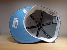 Cargar imagen en el visor de la galería, 59Fifty Chicago White Sox blue UV
