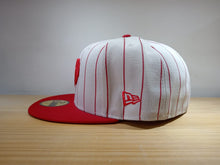 Cargar imagen en el visor de la galería, 59Fifty Diablos Rojos de México Stripes
