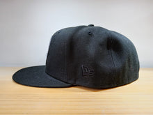 Cargar imagen en el visor de la galería, 59Fifty Black Las Vegas Aviators Minor League
