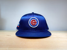Cargar imagen en el visor de la galería, 59Fifty Chicago Cubs Satin
