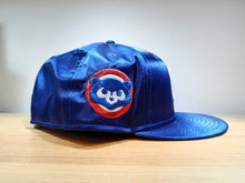 Cargar imagen en el visor de la galería, 59Fifty Chicago Cubs Satin
