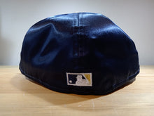Cargar imagen en el visor de la galería, 59Fifty Houston Astros Satin 35 Years Patch
