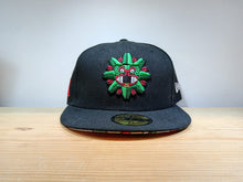 Cargar imagen en el visor de la galería, 59Fifty 12 Guerreros 23:45 Quetzalcoatl Negra
