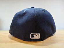 Cargar imagen en el visor de la galería, 59Fifty New York Yankees Basic Navy
