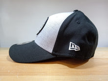 Cargar imagen en el visor de la galería, Raiders NFL Sideline 2022 Historic 39THIRTY
