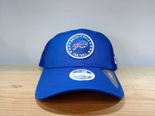 Cargar imagen en el visor de la galería, Buffalo Bills NFL Logo Sparkle 9FORTY Women
