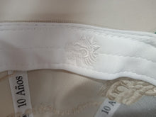 Cargar imagen en el visor de la galería, 9 Forty NEW ERA 10 AÑOS FRIENDS &amp; FAMILY
