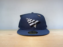 Cargar imagen en el visor de la galería, New Era x Paper Planes Navy 59Fifty
