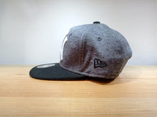 Cargar imagen en el visor de la galería, New York Yankees Gris Youth Ajustable
