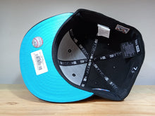 Cargar imagen en el visor de la galería, New York Yankees MLB Cyberpunk 59Fifty
