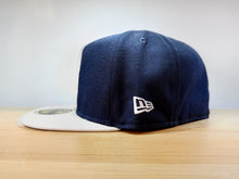 Cargar imagen en el visor de la galería, Boston Red Sox Canvas A-Frame 59FIFTY
