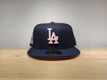 Cargar imagen en el visor de la galería, Los Angeles Dodgers MLB Navy Pink 59Fifty
