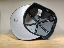 Cargar imagen en el visor de la galería, New York Yankees MLB Classics 59Fifty

