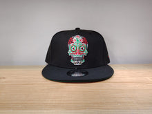Cargar imagen en el visor de la galería, Chicago White Sox Suggar Skull 9Fifty
