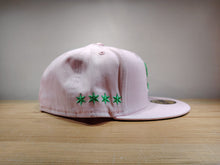 Cargar imagen en el visor de la galería, Chicago White Sox Pink Green 59Fifty

