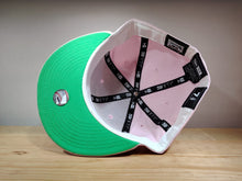 Cargar imagen en el visor de la galería, Chicago White Sox Pink Green 59Fifty
